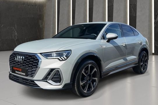 Audi Q3 35 TFSI mHEV S-Line S tronic
