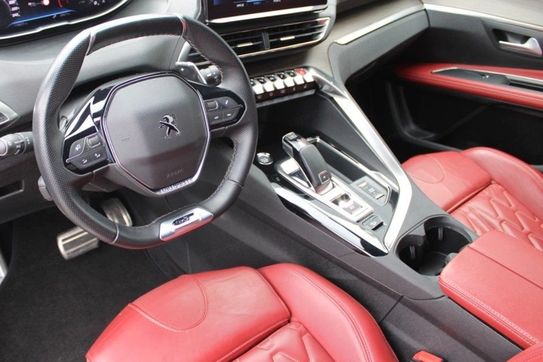Peugeot 5008 GT
