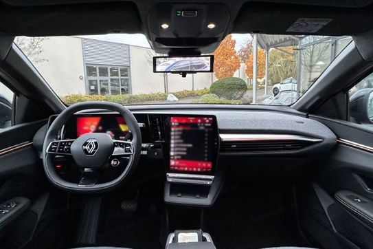 Renault Megane Techno E-TECH Comfort Range