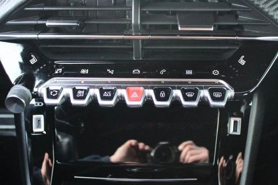 Peugeot 2008 1.2 PureTech GT Pack S&S EAT8