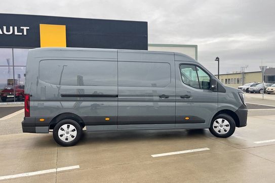 Renault Master L3H2 Extra AT9