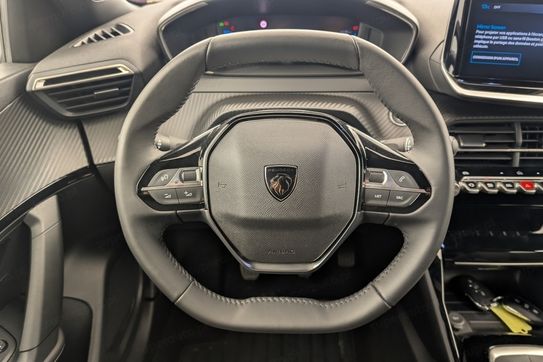 Peugeot 2008 ALLURE 1.2 PureTech