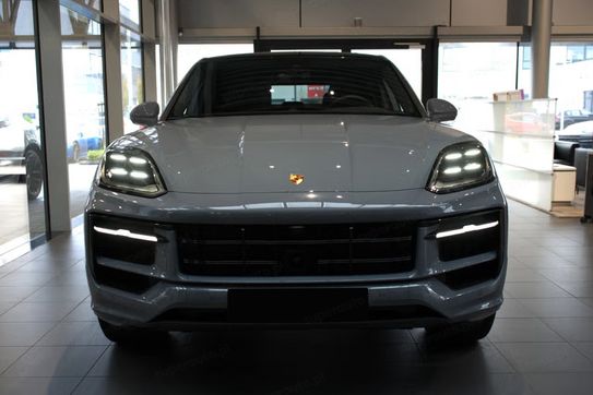 Porsche Cayenne Coupe Black Edition