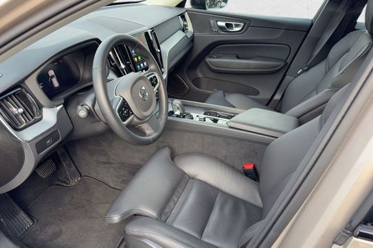 Volvo XC60 B5 B AWD Plus Bright aut