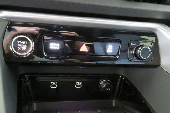 Audi Q5 TDI quattro Sportback S line