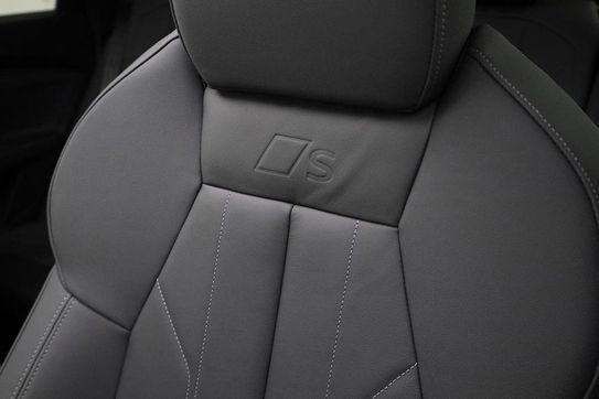 Audi Q5 TDI quattro S line Sportback