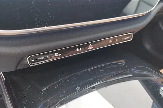 Mercedes Klasa E 200 AMG
