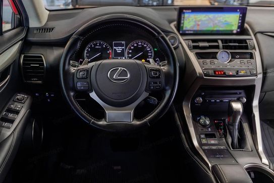 Lexus NX 300 F Impression AWD