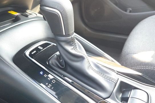 Toyota Corolla Comfort 1.5 benzyna