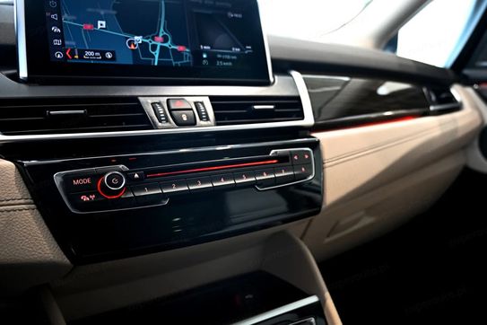 BMW Seria 2 Active Tourer 220i Luxury Line