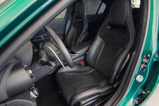 Alfa Romeo Giulia Bi Turbo V6 Quadrifoglio