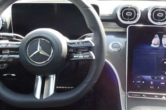 Mercedes Klasa C 300 de 4-Matic AMG