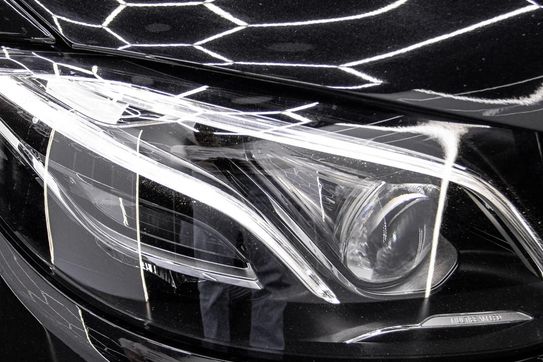 Mercedes E Klasa 220 d 4-Matic AMG