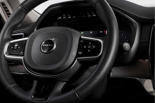 Volvo XC90 B5 AWD Ultra Dark 7os