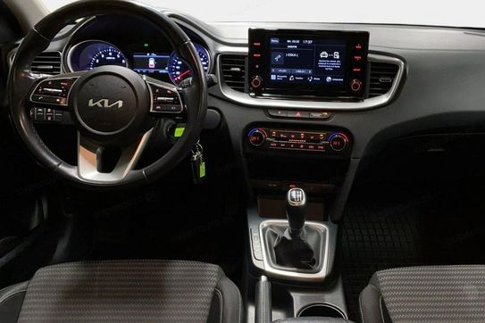 Kia Ceed 1.5 T-GDI M