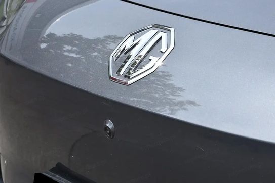 MG MGS5 49kWh Standard Range RWD Exclusive