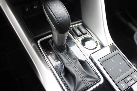 Mitsubishi Eclipse Cross 1.5 T Intense CVT