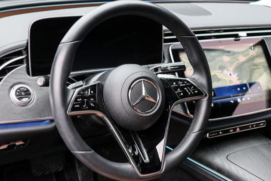Mercedes Klasa E 200 d Avantgarde