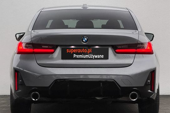 BMW Seria 3 330i xDrive M Sport