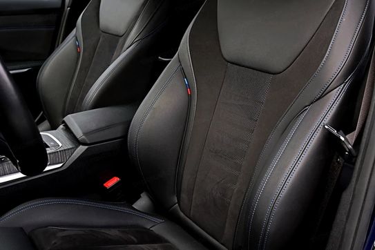 BMW Seria 3 330i xDrive M Sport sport-aut