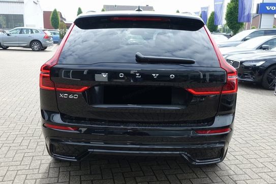 Volvo XC60 T6 Plug-In Hybrid AWD Ultra Dark