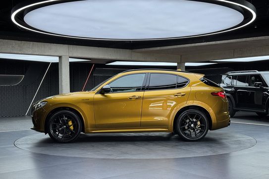Alfa Romeo Stelvio Turbo Veloce Q4