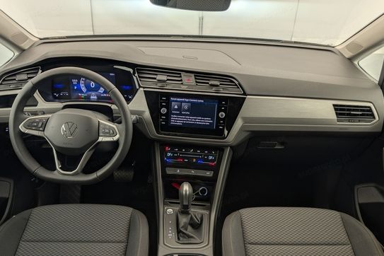 Volkswagen Touran Edition 1.5 TSI EVO DSG7