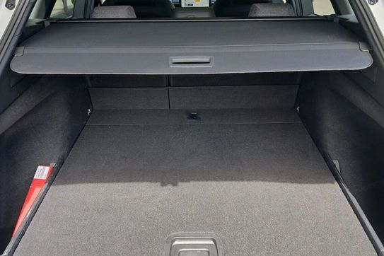 Toyota Corolla 1.8 Hybrid Style