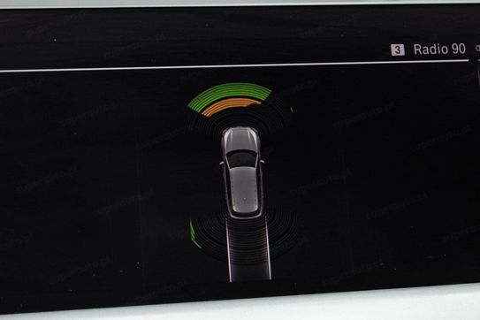 BMW Seria 1 118i Advantage