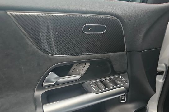 Mercedes GLA 200 mHEV AMG Line 7G-DCT