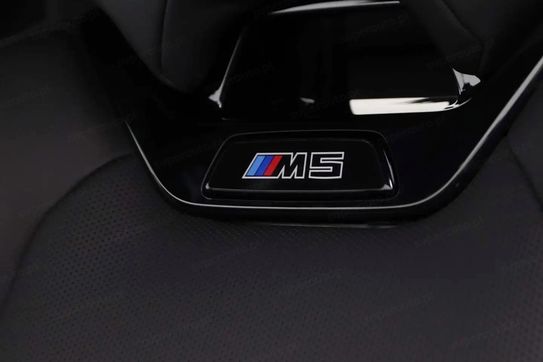 BMW Seria 5 M5