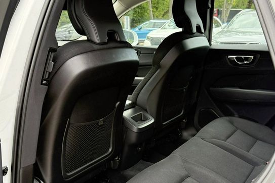 Volvo XC60 B4 B Momentum