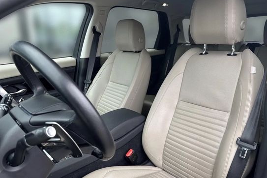 Land Rover Discovery Sport D200 Dynamic SE