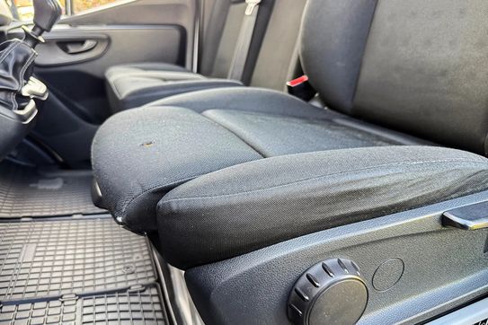 Mercedes Sprinter Kontener 8EP