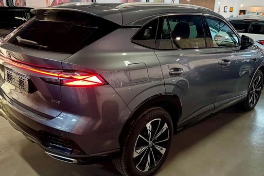 MG HS 1.5T HEV+ Exclusive aut