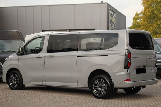 Ford Transit Custom Kombi M1 320 L2H1 Limited A8