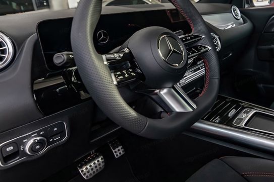 Mercedes GLA 200 AMG Line
