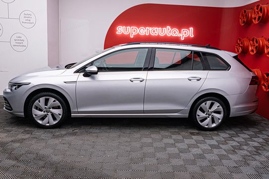 Volkswagen Golf VIII 2.0 TDI SCR Style