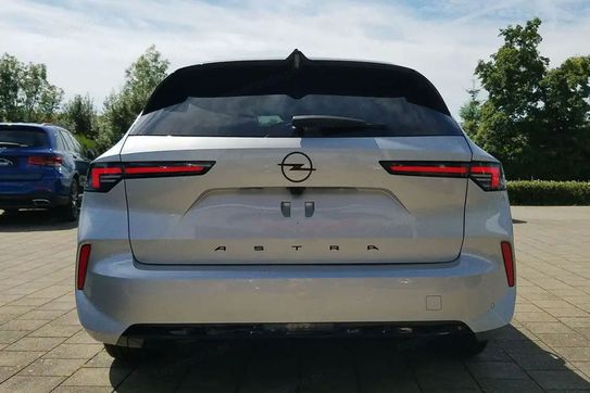 Opel Astra GS 1.2 Turbo EDCT6