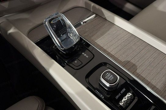 Volvo XC60 B4 D AWD Momentum