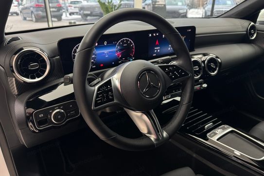 Mercedes CLA Shooting Brake 180 Progressive