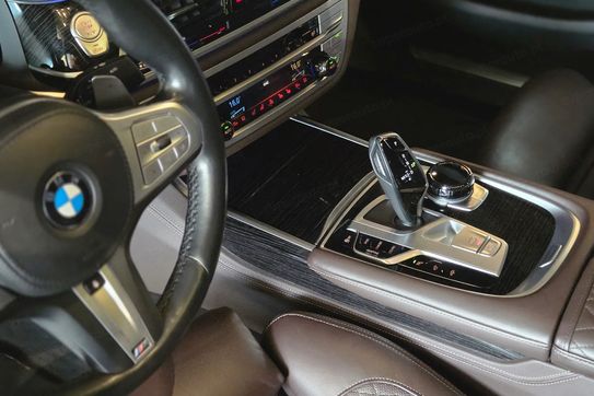 BMW Seria 7 750I Xdrive Sport
