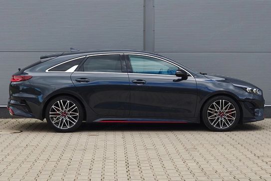 Kia ProCeed 1.6 t-Gdi Gt Dct