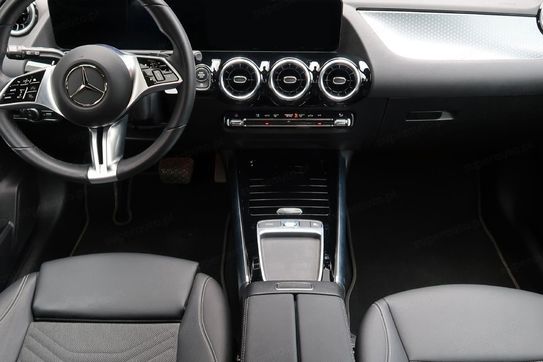 Mercedes GLA 220 4-Matic Progressive