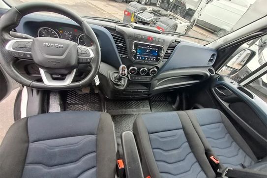Iveco Daily 35S14 16m3 L4H2 AT