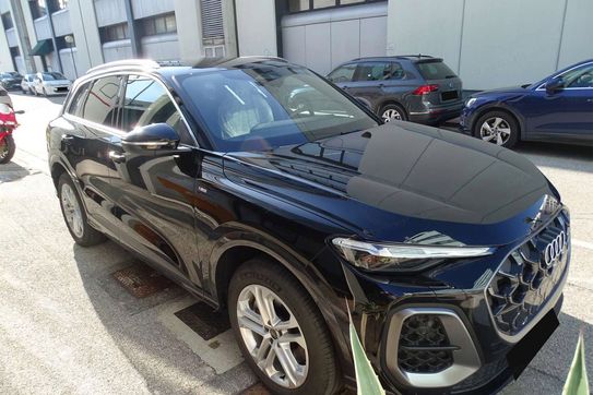 Audi Q5 TDI quattro S line
