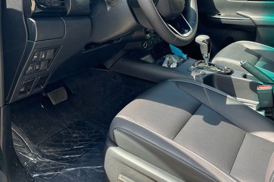Toyota HiLux Double Cab Invincible
