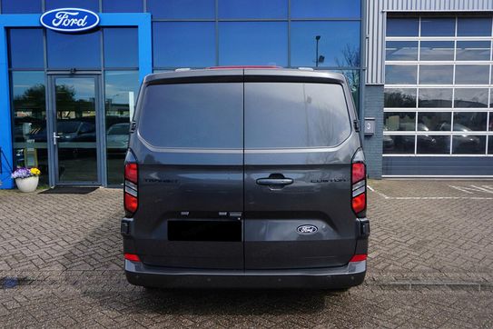 Ford Transit Custom 320 L2H1 Limited