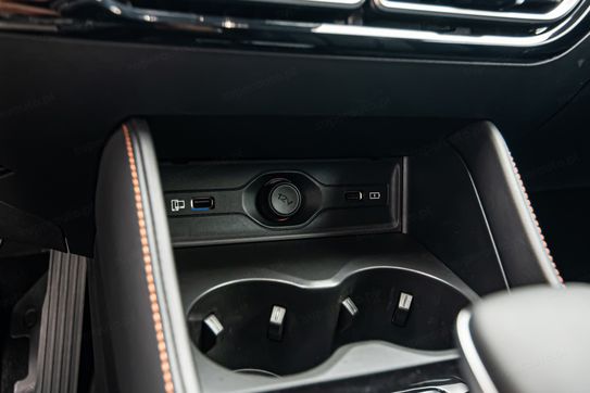 MG HS 1.5T HEV+ Exclusive aut