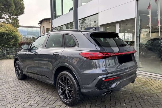 Audi Q5 TDI quattro S line